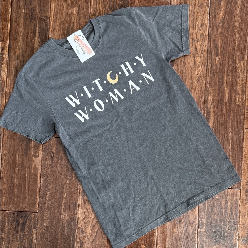 Comfort Colors Gray 'Witchy Woman' Tee